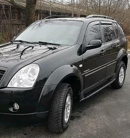 Чорний Cанг Йонг Rexton, об'ємом двигуна 2.7 л та пробігом 186 тис. км за 9500 $, фото 1 на Automoto.ua