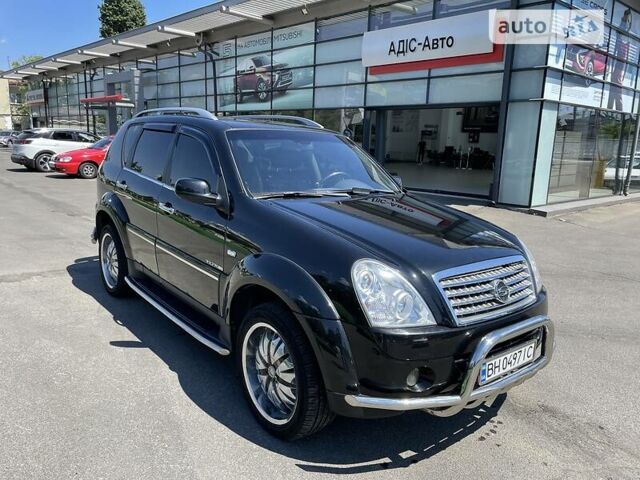 Чорний Cанг Йонг Rexton, об'ємом двигуна 2.7 л та пробігом 149 тис. км за 6999 $, фото 1 на Automoto.ua