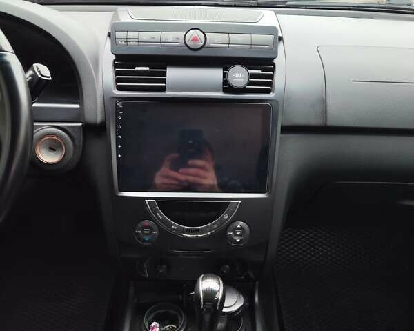 Чорний Cанг Йонг Rexton, об'ємом двигуна 2.7 л та пробігом 250 тис. км за 10250 $, фото 1 на Automoto.ua