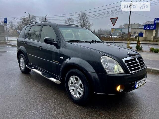 Чорний Cанг Йонг Rexton, об'ємом двигуна 2.7 л та пробігом 176 тис. км за 8900 $, фото 1 на Automoto.ua