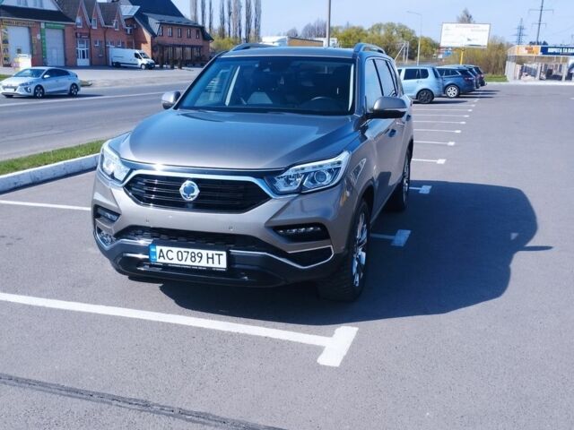 Коричневий Cанг Йонг Rexton, об'ємом двигуна 2.16 л та пробігом 158 тис. км за 22300 $, фото 1 на Automoto.ua