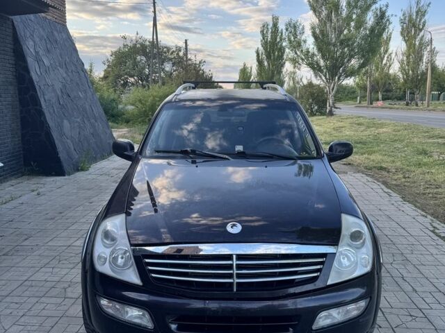 Червоний Cанг Йонг Rexton, об'ємом двигуна 2.7 л та пробігом 246 тис. км за 4300 $, фото 1 на Automoto.ua