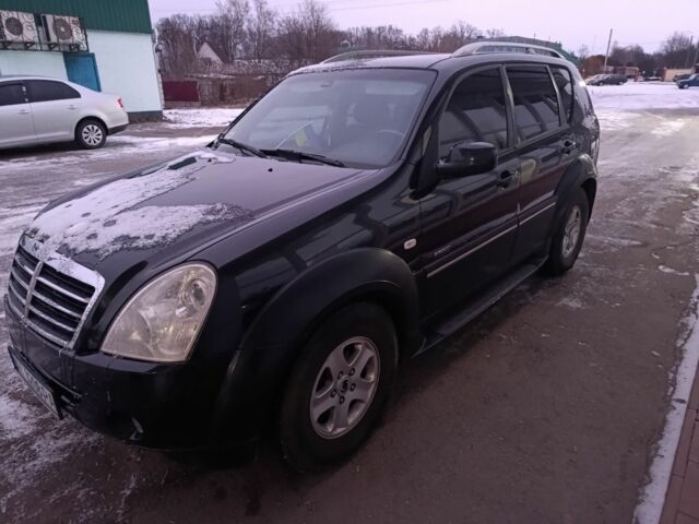 Червоний Cанг Йонг Rexton, об'ємом двигуна 0 л та пробігом 275 тис. км за 7500 $, фото 1 на Automoto.ua