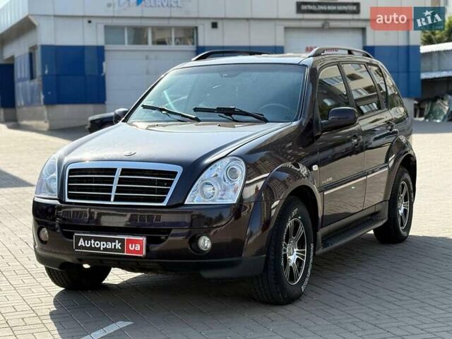Червоний Cанг Йонг Rexton, об'ємом двигуна 2.7 л та пробігом 207 тис. км за 8690 $, фото 1 на Automoto.ua