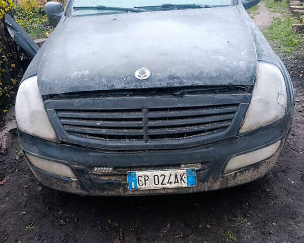 Cанг Йонг Rexton, об'ємом двигуна 0 л та пробігом 300 тис. км за 1600 $, фото 1 на Automoto.ua