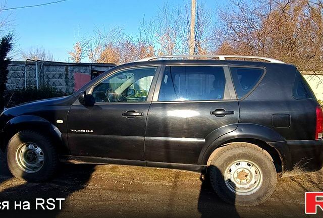 Cанг Йонг Rexton, об'ємом двигуна 2.7 л та пробігом 165 тис. км за 7000 $, фото 1 на Automoto.ua