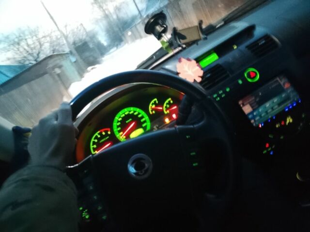 Cанг Йонг Rexton, об'ємом двигуна 2 л та пробігом 333 тис. км за 3489 $, фото 1 на Automoto.ua