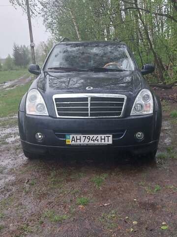 Cанг Йонг Rexton, об'ємом двигуна 2.7 л та пробігом 246 тис. км за 7000 $, фото 1 на Automoto.ua