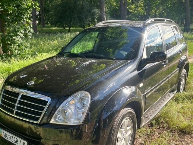 Cанг Йонг Rexton, об'ємом двигуна 0 л та пробігом 153 тис. км за 8000 $, фото 1 на Automoto.ua