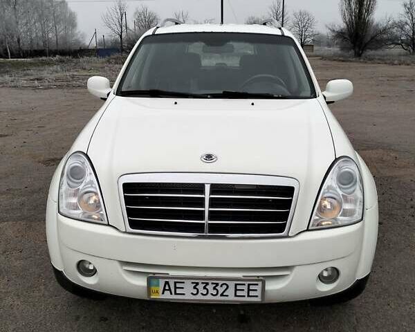Cанг Йонг Rexton, об'ємом двигуна 0 л та пробігом 265 тис. км за 9000 $, фото 1 на Automoto.ua