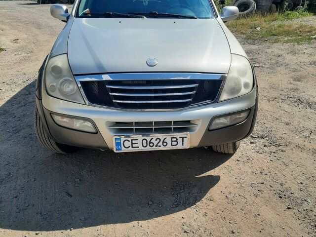 Сірий Cанг Йонг Rexton, об'ємом двигуна 2.9 л та пробігом 250 тис. км за 6500 $, фото 1 на Automoto.ua