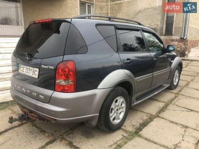 Сірий Cанг Йонг Rexton, об'ємом двигуна 2.7 л та пробігом 300 тис. км за 7100 $, фото 1 на Automoto.ua