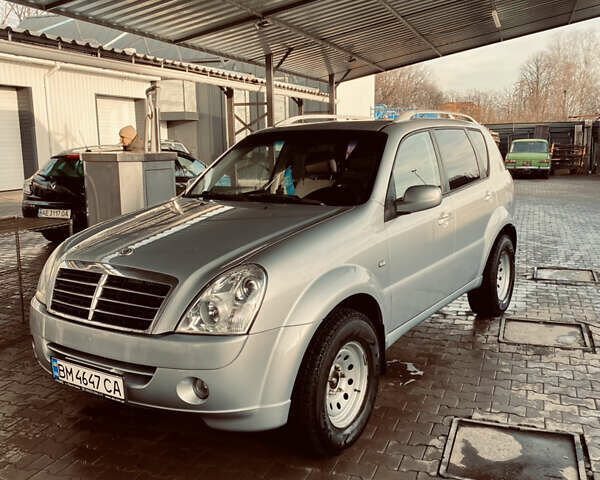 Серый Cанг Йонг Рекстон, объемом двигателя 2.7 л и пробегом 126 тыс. км за 8400 $, фото 1 на Automoto.ua