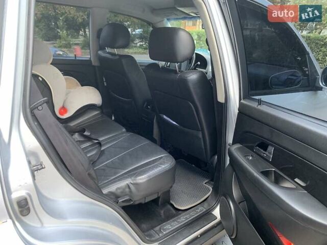 Сірий Cанг Йонг Rexton, об'ємом двигуна 2.7 л та пробігом 255 тис. км за 10950 $, фото 1 на Automoto.ua
