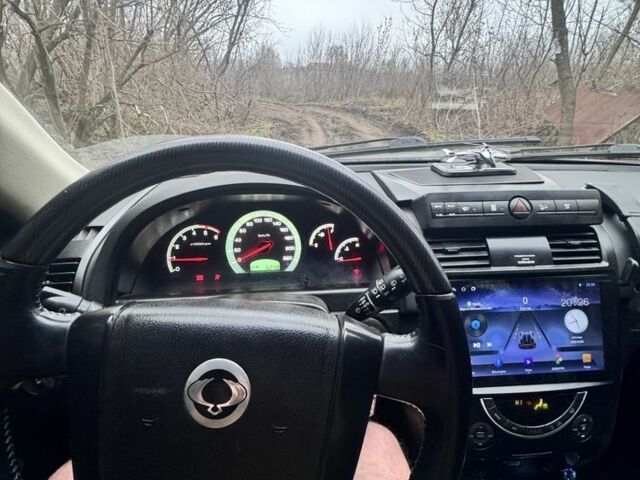 Серый Cанг Йонг Рекстон, объемом двигателя 2.7 л и пробегом 2 тыс. км за 8000 $, фото 1 на Automoto.ua