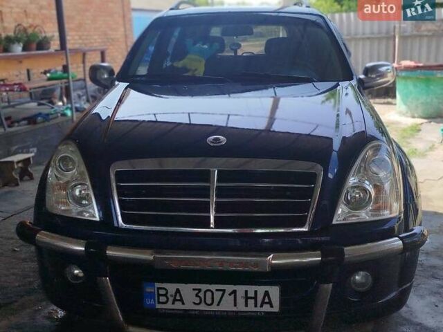 Синій Cанг Йонг Rexton, об'ємом двигуна 2.7 л та пробігом 144 тис. км за 7500 $, фото 1 на Automoto.ua