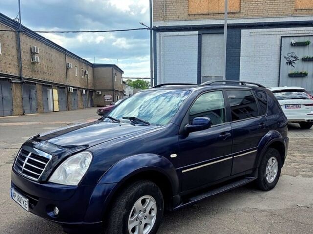 Синій Cанг Йонг Rexton, об'ємом двигуна 2.7 л та пробігом 230 тис. км за 5800 $, фото 1 на Automoto.ua