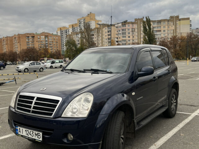 Синій Cанг Йонг Rexton, об'ємом двигуна 2.7 л та пробігом 290 тис. км за 6400 $, фото 1 на Automoto.ua