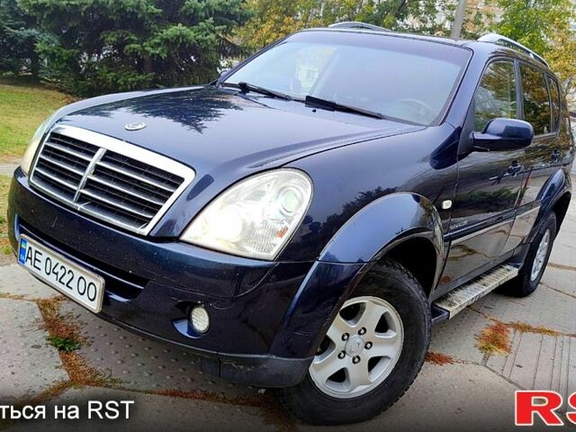 Синій Cанг Йонг Rexton, об'ємом двигуна 2.7 л та пробігом 211 тис. км за 8600 $, фото 1 на Automoto.ua