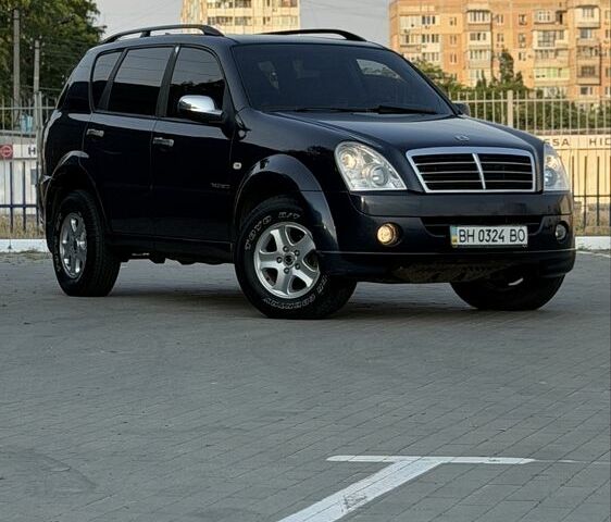 Синій Cанг Йонг Rexton, об'ємом двигуна 2.7 л та пробігом 190 тис. км за 5613 $, фото 1 на Automoto.ua