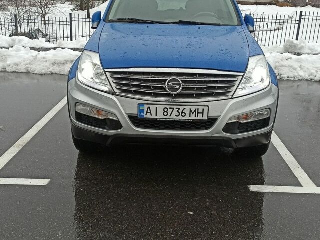 Синій Cанг Йонг Rexton, об'ємом двигуна 2 л та пробігом 174 тис. км за 9600 $, фото 1 на Automoto.ua