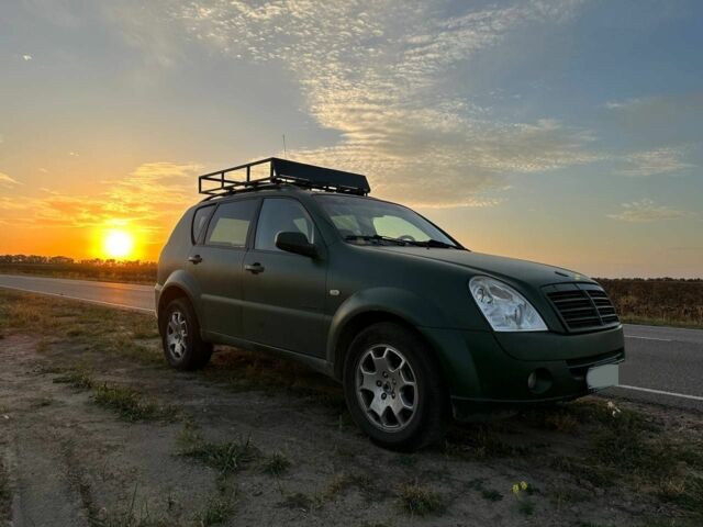 Зелений Cанг Йонг Rexton, об'ємом двигуна 0 л та пробігом 350 тис. км за 2500 $, фото 1 на Automoto.ua