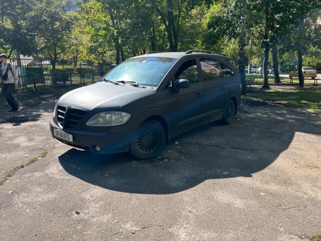 Чорний Cанг Йонг Rodius, об'ємом двигуна 0 л та пробігом 99 тис. км за 2300 $, фото 1 на Automoto.ua