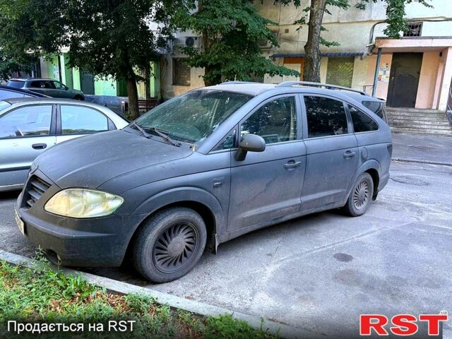 Чорний Cанг Йонг Rodius, об'ємом двигуна 2.7 л та пробігом 99 тис. км за 4000 $, фото 1 на Automoto.ua