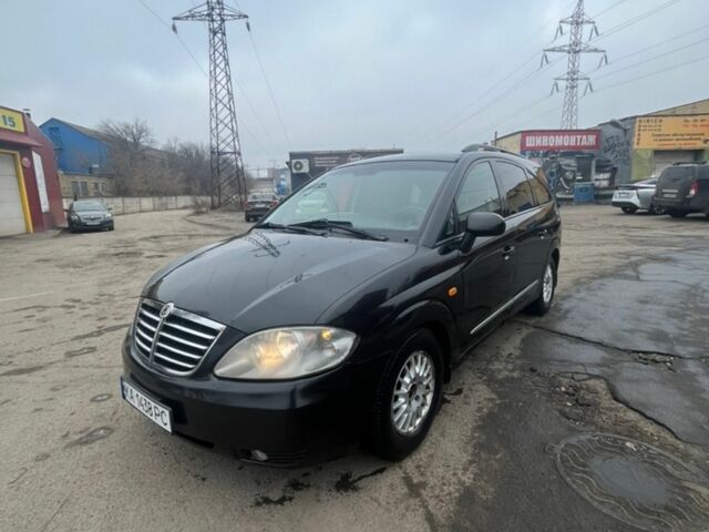 Чорний Cанг Йонг Rodius, об'ємом двигуна 2.7 л та пробігом 258 тис. км за 5800 $, фото 1 на Automoto.ua