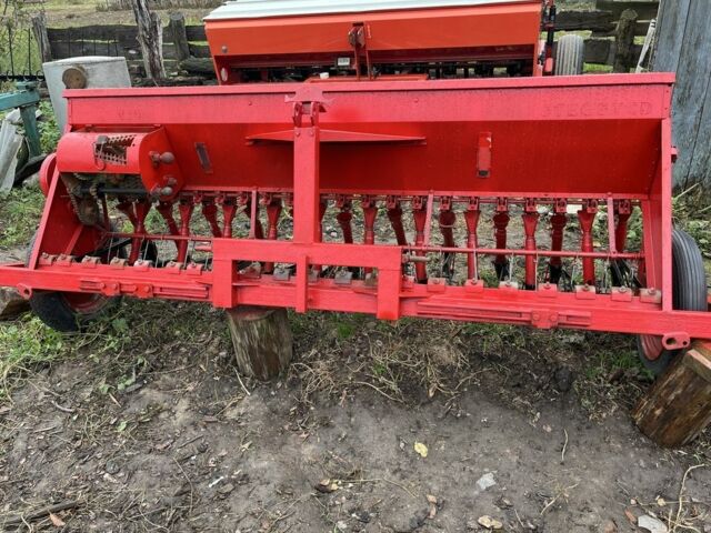 Красный Стегстед 2.5М, объемом двигателя 0 л и пробегом 0 тыс. км за 1354 $, фото 1 на Automoto.ua