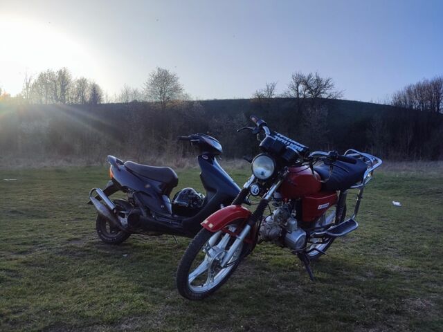 Красный Субару Другая, объемом двигателя 2 л и пробегом 30 тыс. км за 357 $, фото 1 на Automoto.ua