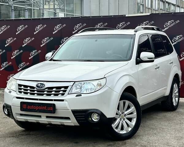 Білий Субару Forester, об'ємом двигуна 1.99 л та пробігом 139 тис. км за 9950 $, фото 1 на Automoto.ua