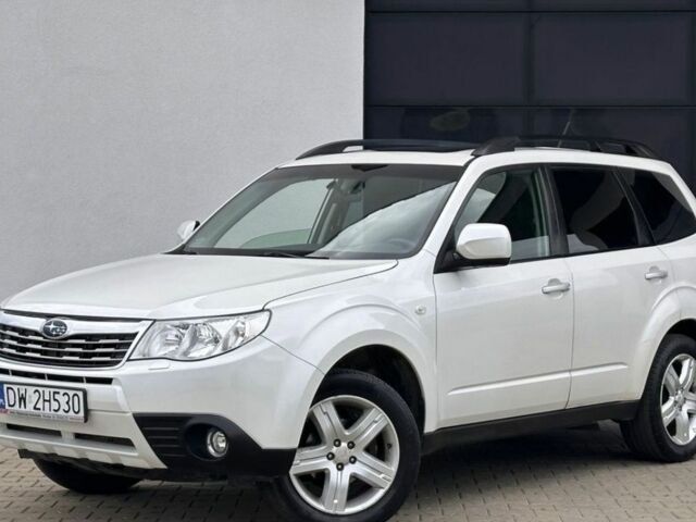 Білий Субару Forester, об'ємом двигуна 2 л та пробігом 214 тис. км за 3200 $, фото 1 на Automoto.ua