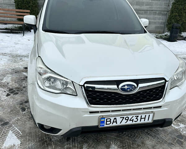 Белый Субару Форестер, объемом двигателя 2.46 л и пробегом 207 тыс. км за 12000 $, фото 1 на Automoto.ua