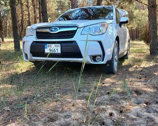 Белый Субару Форестер, объемом двигателя 2.5 л и пробегом 235 тыс. км за 13500 $, фото 1 на Automoto.ua