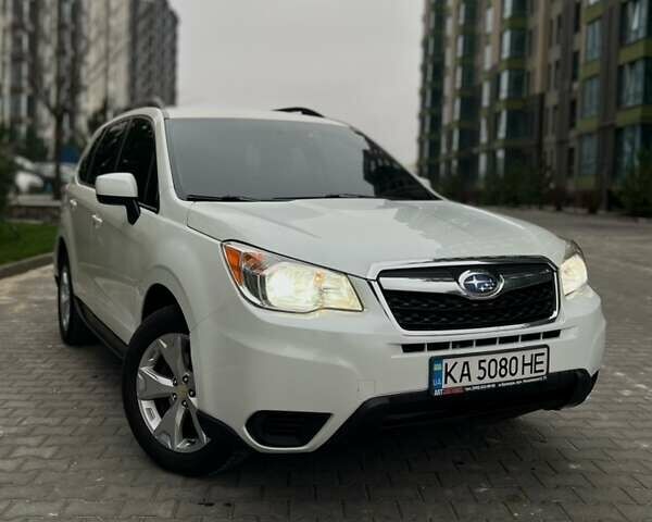 Белый Субару Форестер, объемом двигателя 2.5 л и пробегом 220 тыс. км за 10900 $, фото 1 на Automoto.ua