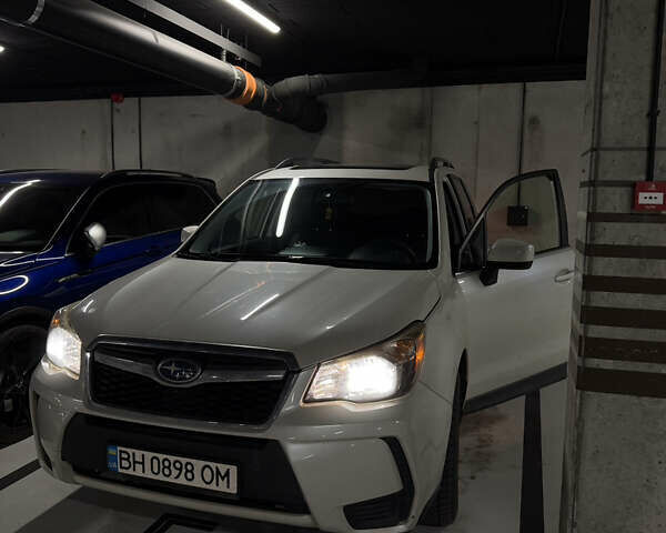 Білий Субару Forester, об'ємом двигуна 2 л та пробігом 168 тис. км за 16000 $, фото 1 на Automoto.ua