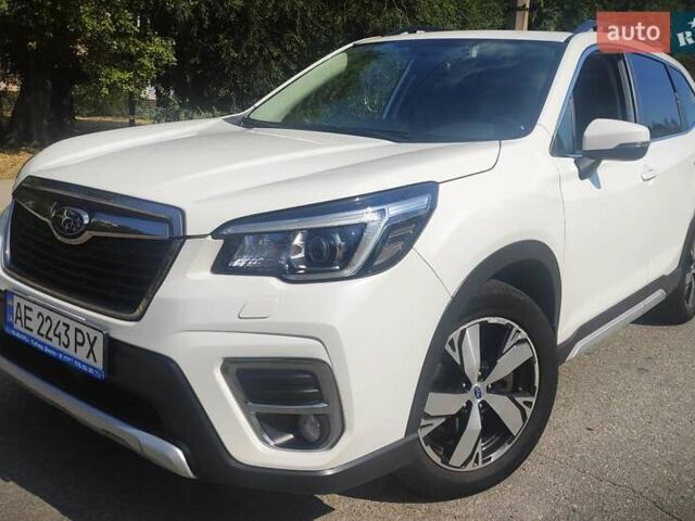 Белый Субару Форестер, объемом двигателя 2.5 л и пробегом 94 тыс. км за 26100 $, фото 1 на Automoto.ua