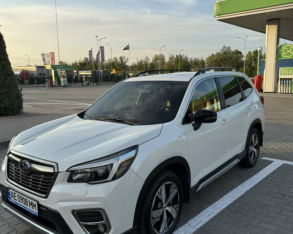 Белый Субару Форестер, объемом двигателя 2.5 л и пробегом 79 тыс. км за 30500 $, фото 1 на Automoto.ua