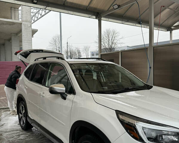 Білий Субару Forester, об'ємом двигуна 0 л та пробігом 37 тис. км за 29000 $, фото 1 на Automoto.ua