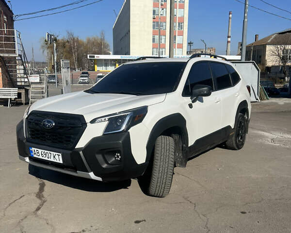 Белый Субару Форестер, объемом двигателя 2.5 л и пробегом 33 тыс. км за 23800 $, фото 1 на Automoto.ua