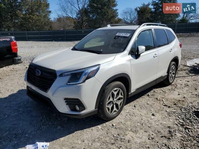 Белый Субару Форестер, объемом двигателя 2.5 л и пробегом 8 тыс. км за 6500 $, фото 1 на Automoto.ua