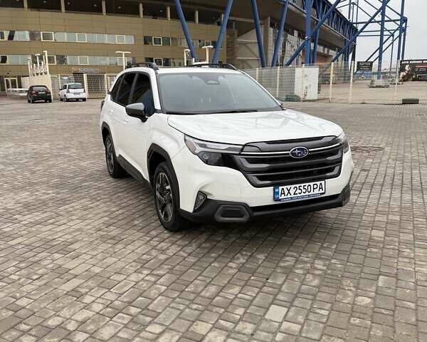 Білий Субару Forester, об'ємом двигуна 2.5 л та пробігом 13 тис. км за 29700 $, фото 1 на Automoto.ua