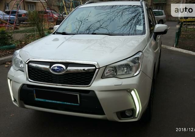 Білий Субару Forester, об'ємом двигуна 2.5 л та пробігом 125 тис. км за 17500 $, фото 1 на Automoto.ua