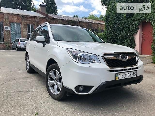 Білий Субару Forester, об'ємом двигуна 2 л та пробігом 82 тис. км за 18200 $, фото 1 на Automoto.ua