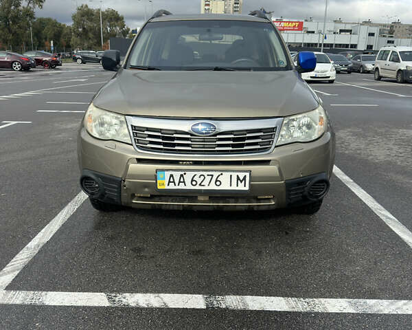Субару Forester 2008 у Києві на Automoto.ua Бежевий Субару Forester, об'ємом двигуна 1.99 л та пробігом 232 тис. км за 6950 $, фото 1 на Automoto.ua