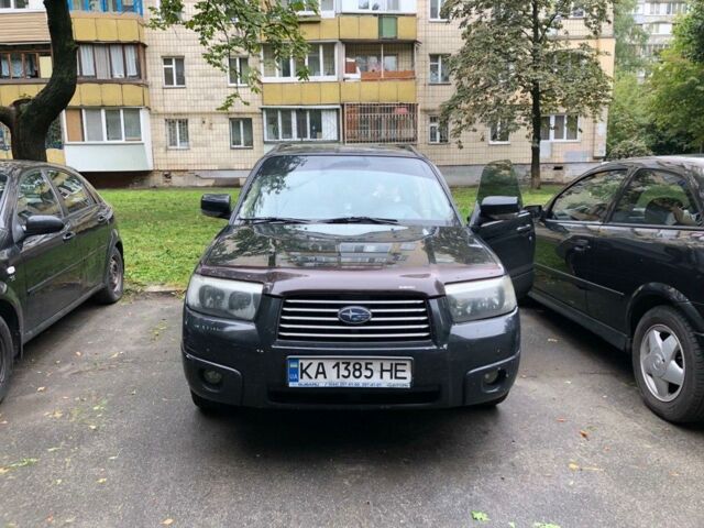 Чорний Субару Forester, об'ємом двигуна 2.5 л та пробігом 180 тис. км за 5000 $, фото 1 на Automoto.ua