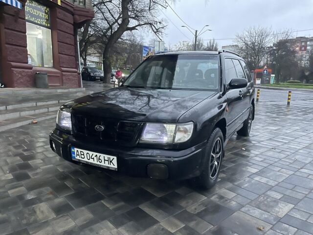 Чорний Субару Forester, об'ємом двигуна 2 л та пробігом 350 тис. км за 2950 $, фото 1 на Automoto.ua