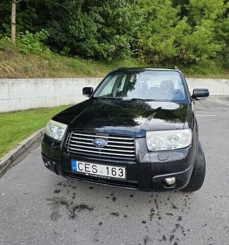 Чорний Субару Forester, об'ємом двигуна 2 л та пробігом 280 тис. км за 2300 $, фото 1 на Automoto.ua