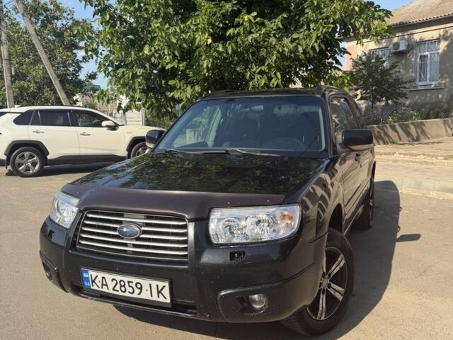 Чорний Субару Forester, об'ємом двигуна 2 л та пробігом 400 тис. км за 4199 $, фото 1 на Automoto.ua